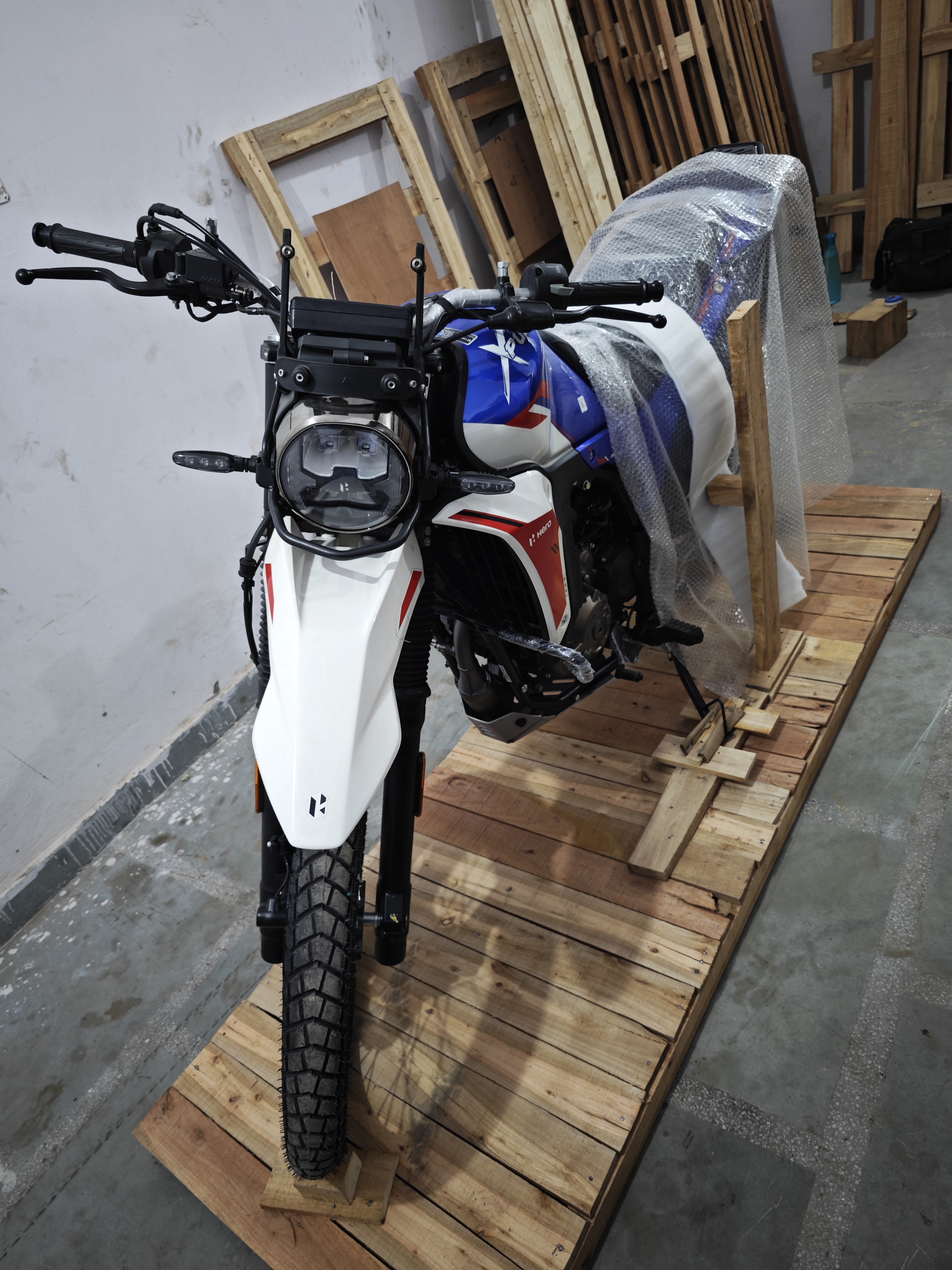 Motorcycle Air Shipping From Delhi India