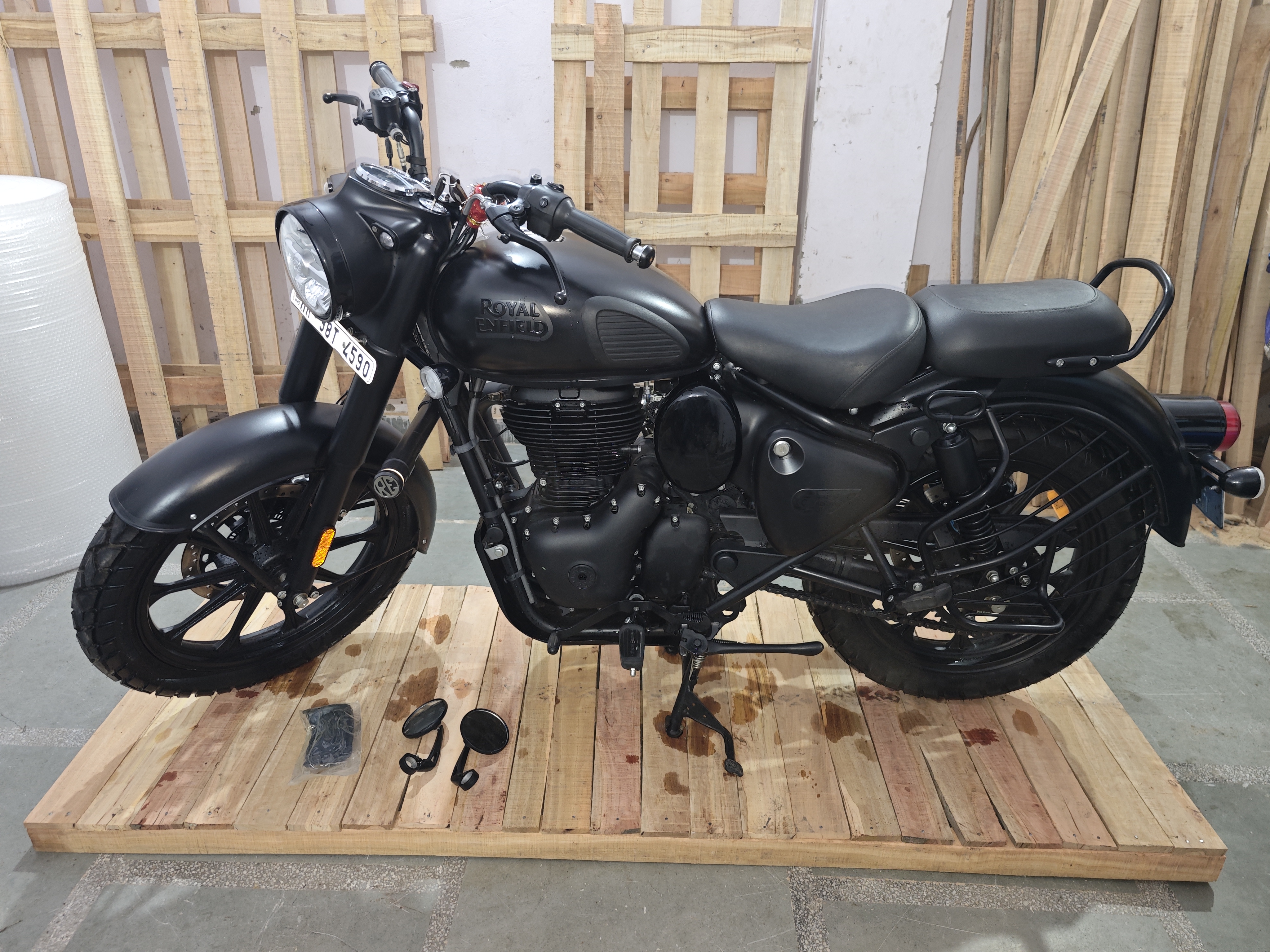 Ship Your Royal Enfield Bullet To Australia